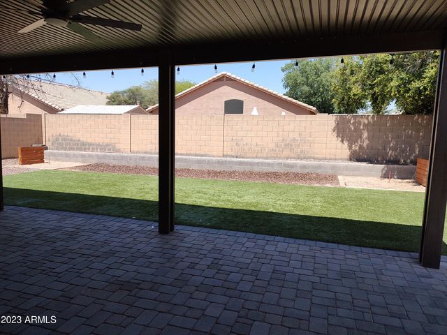 7810 W Solano Drive N, Glendale, AZ 85303