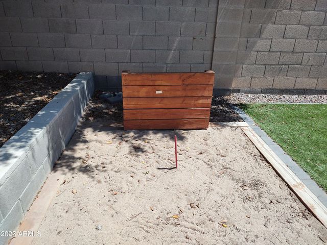 7810 W Solano Drive N, Glendale, AZ 85303