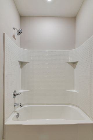 115 W Jones 201, Krum, TX 76249