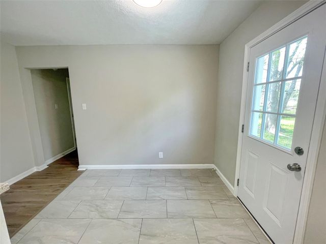 7634 Belbay Street, Houston, TX 77033