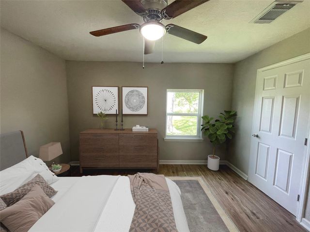 7634 Belbay Street, Houston, TX 77033