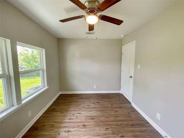 7634 Belbay Street, Houston, TX 77033