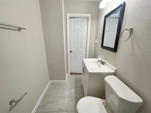 7634 Belbay Street, Houston, TX 77033