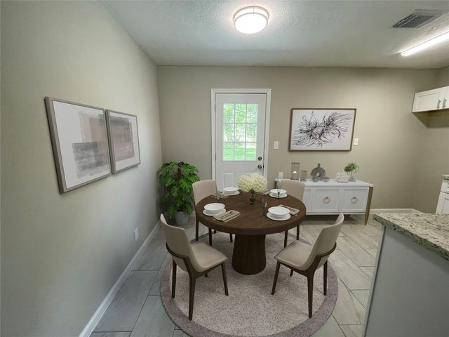 7634 Belbay Street, Houston, TX 77033