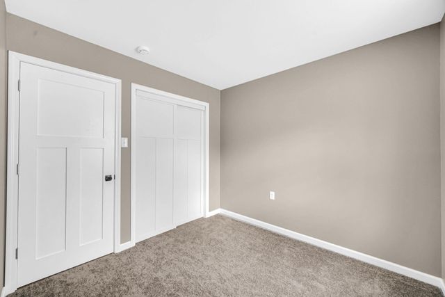 729 Imperial Road, Valparaiso, IN 46385