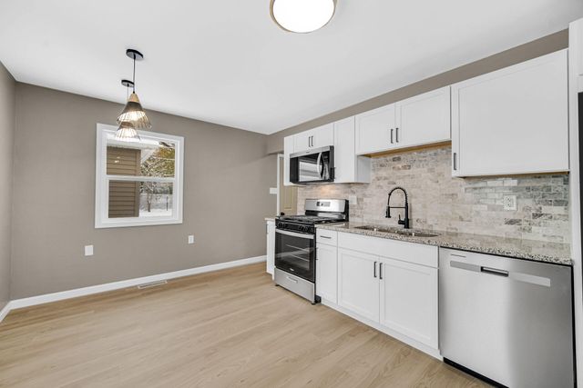 729 Imperial Road, Valparaiso, IN 46385