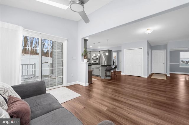 200 SIANNA CIR, Wernersville, PA 19565