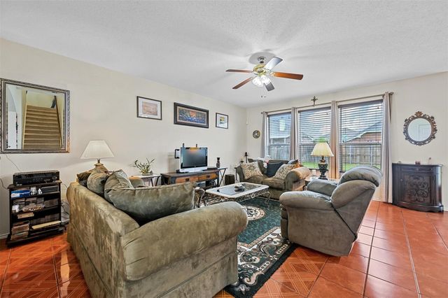 2317 Hillgrove Court, Mansfield, TX 76063