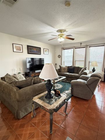 2317 Hillgrove Court, Mansfield, TX 76063