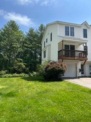 25 Chandler Lane, Epping, NH 03042