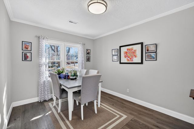 1605 Ashworth Road, West Des Moines, IA 50265