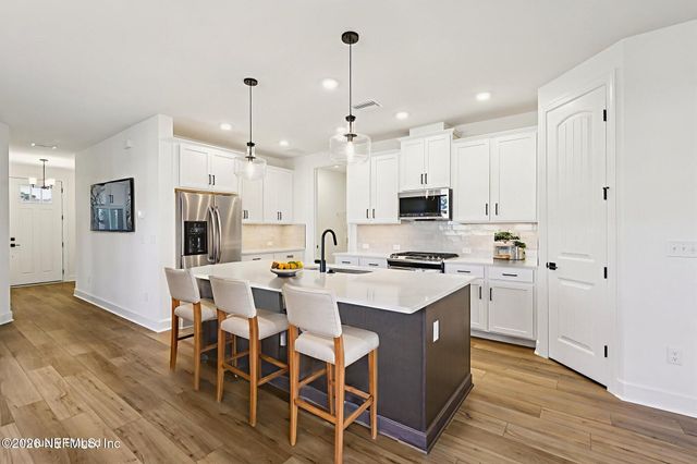 17 JAMESTOWN Court, St. Augustine, FL 32092