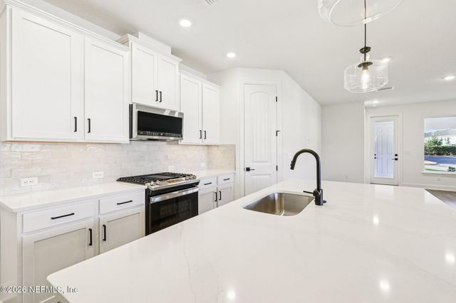 17 JAMESTOWN Court, St. Augustine, FL 32092