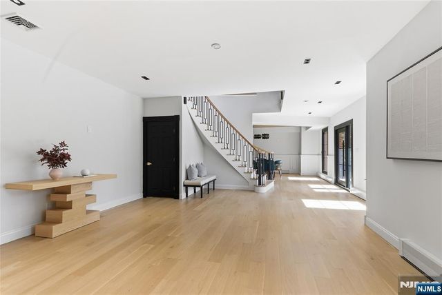 60x Brookside Drive, Upper Saddle River, NJ 07458