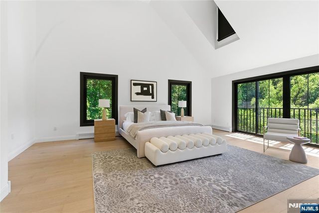 60x Brookside Drive, Upper Saddle River, NJ 07458
