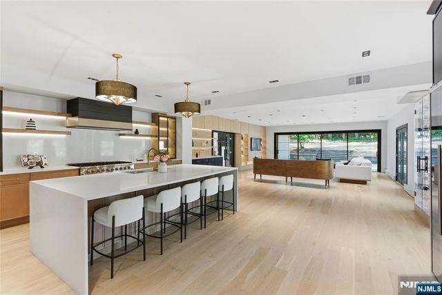 60x Brookside Drive, Upper Saddle River, NJ 07458