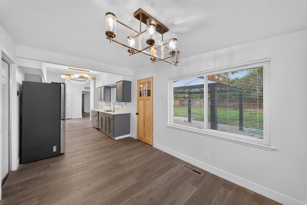 Image 30 of property listing at 1472 E Barstow Avenue, Fresno, CA 93710
