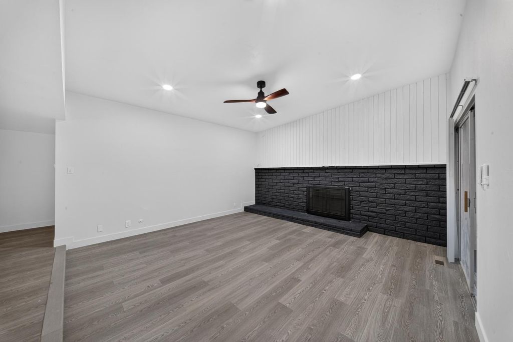 Image 34 of property listing at 1472 E Barstow Avenue, Fresno, CA 93710