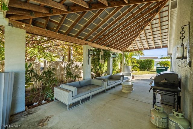 397 Valley DR, Bonita Springs, FL 34134