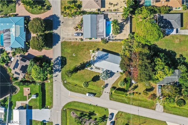 397 Valley DR, Bonita Springs, FL 34134