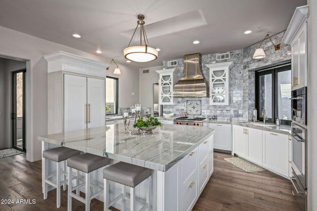 10119 E HORIZON Drive, Scottsdale, AZ 85262