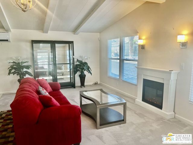 381 Club Circle Drive, Palm Springs, CA 92264