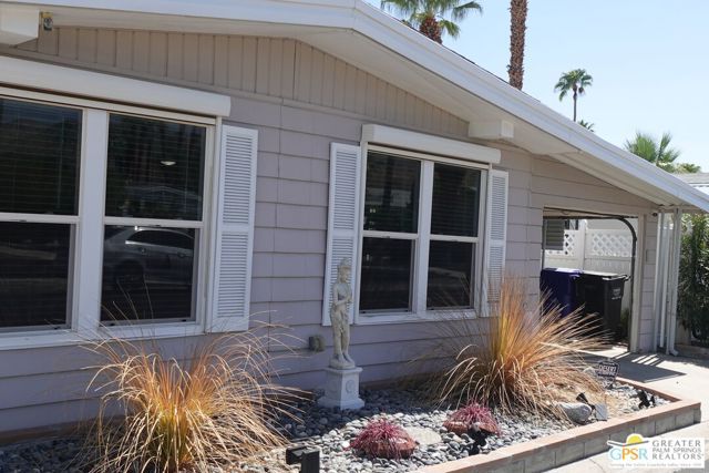 381 Club Circle Drive, Palm Springs, CA 92264