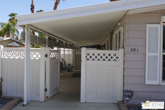 381 Club Circle Drive, Palm Springs, CA 92264