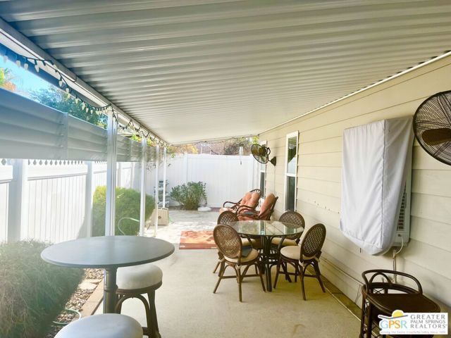 381 Club Circle Drive, Palm Springs, CA 92264