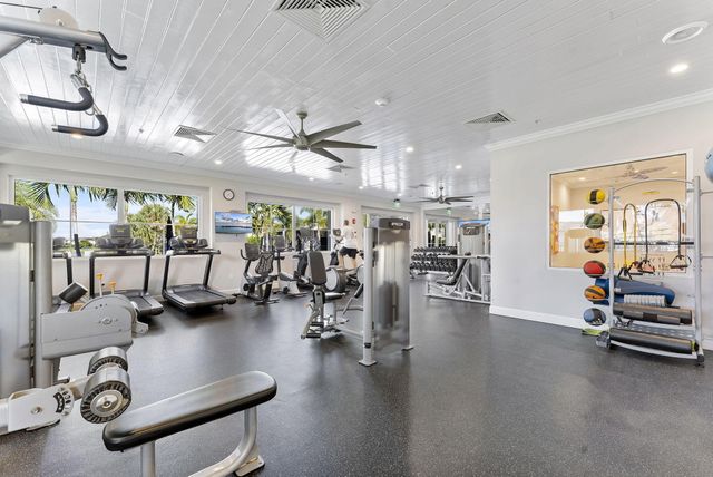 4025 Marina Way, Deerfield Beach, FL 33064