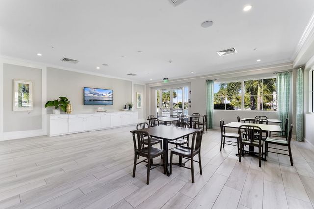 4025 Marina Way, Deerfield Beach, FL 33064