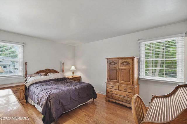 19 Buckingham Drive, Jackson, NJ 08527