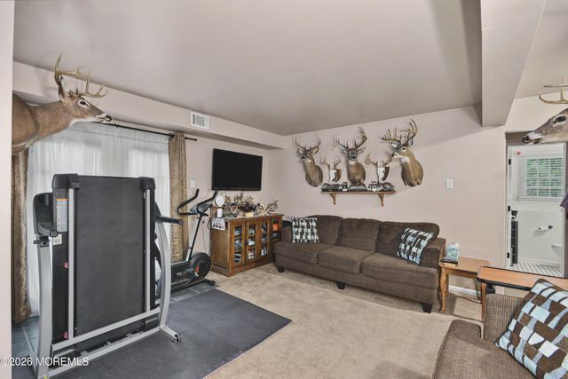 19 Buckingham Drive, Jackson, NJ 08527