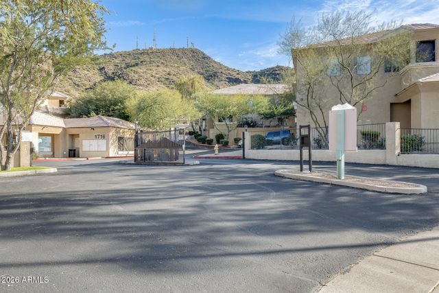 1716 W CORTEZ Street 101, Phoenix, AZ 85029