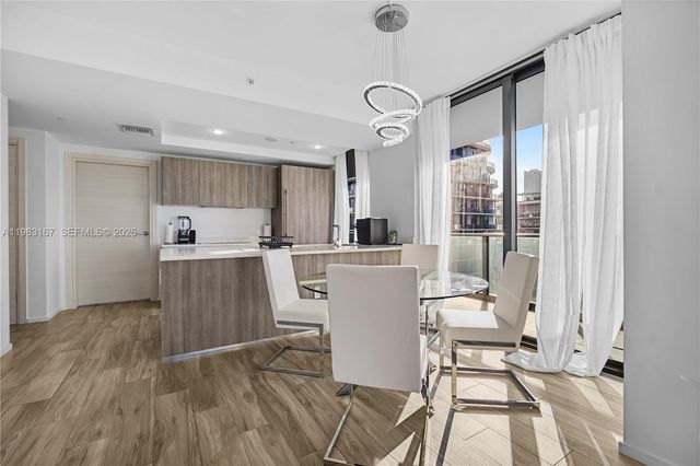 801 S Miami Ave 4509, Miami, FL 33130