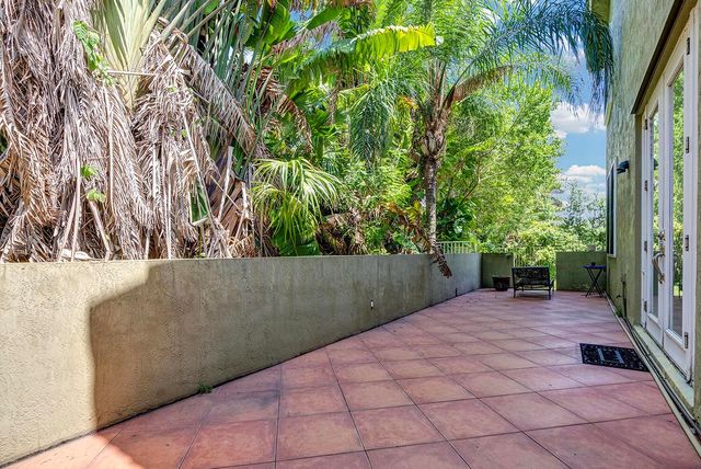 8020 NW 70th Avenue, Parkland, FL 33067