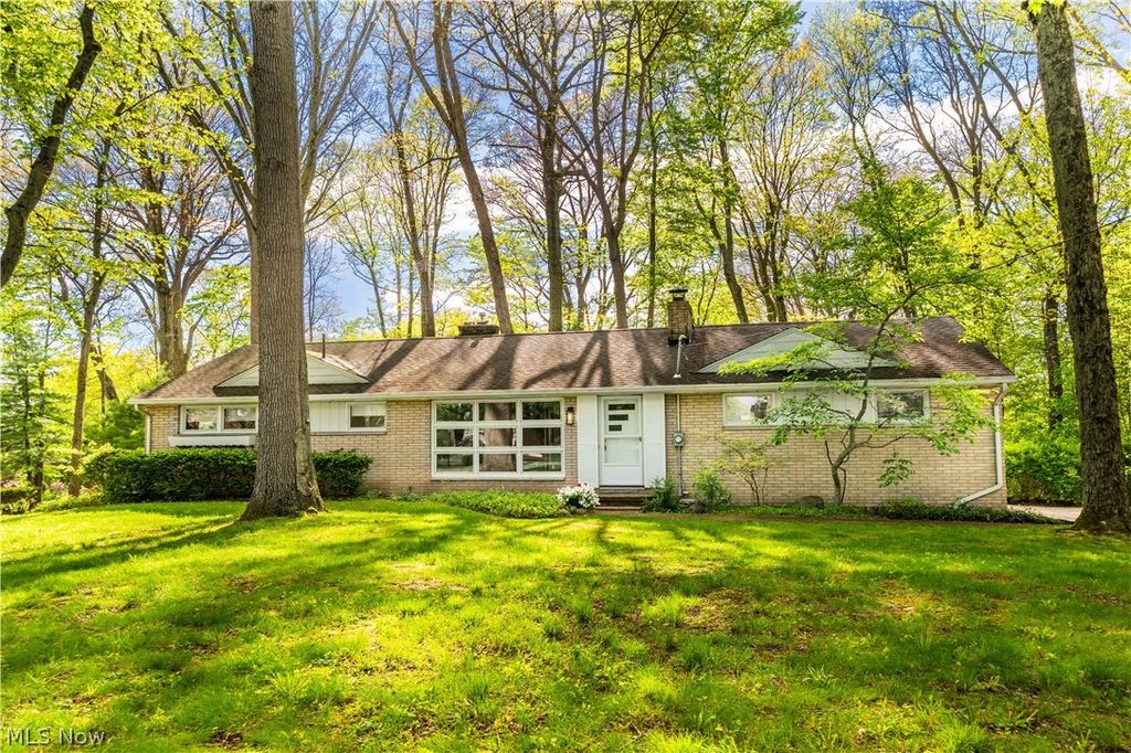 1715 Jackson Avenue NW, Massillon, OH 44646