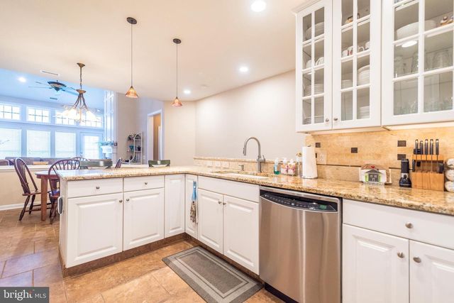 374 PRIMROSE DR, Upper Gwynedd, PA 19446