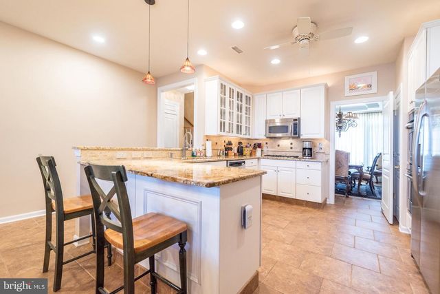 374 PRIMROSE DR, Upper Gwynedd, PA 19446