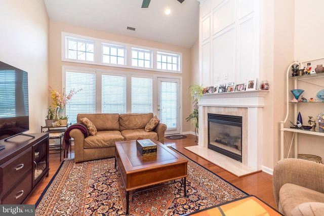 374 PRIMROSE DR, Upper Gwynedd, PA 19446