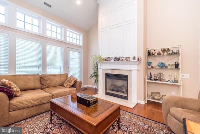 374 PRIMROSE DR, Upper Gwynedd, PA 19446