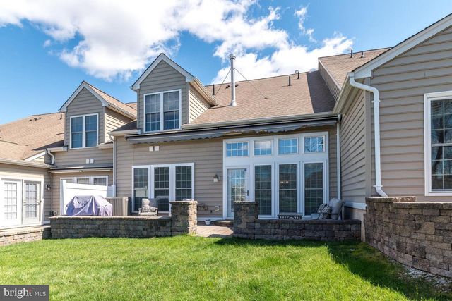 374 PRIMROSE DR, Upper Gwynedd, PA 19446