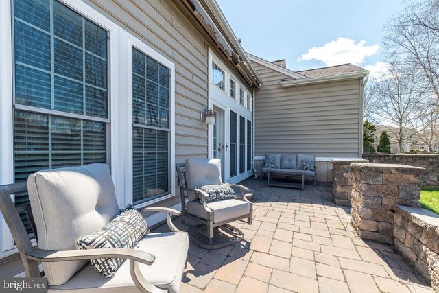 374 PRIMROSE DR, Upper Gwynedd, PA 19446