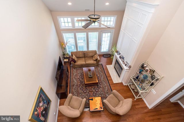 374 PRIMROSE DR, Upper Gwynedd, PA 19446