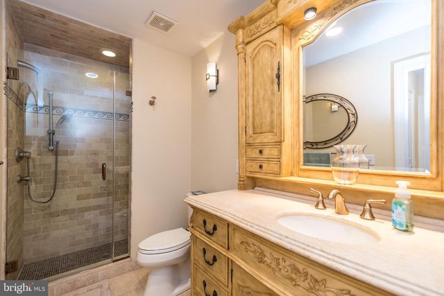 374 PRIMROSE DR, Upper Gwynedd, PA 19446