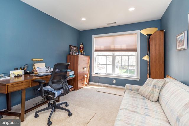 374 PRIMROSE DR, Upper Gwynedd, PA 19446