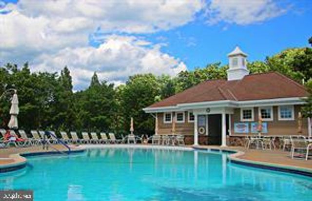 374 PRIMROSE DR, Upper Gwynedd, PA 19446