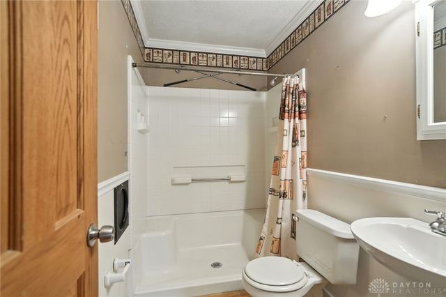 801 Fairway Court, Miamisburg, OH 45342