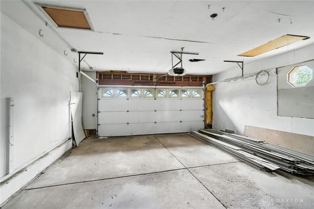 801 Fairway Court, Miamisburg, OH 45342
