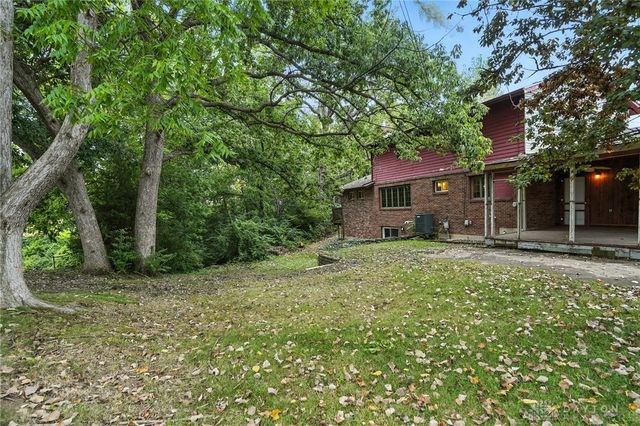 801 Fairway Court, Miamisburg, OH 45342